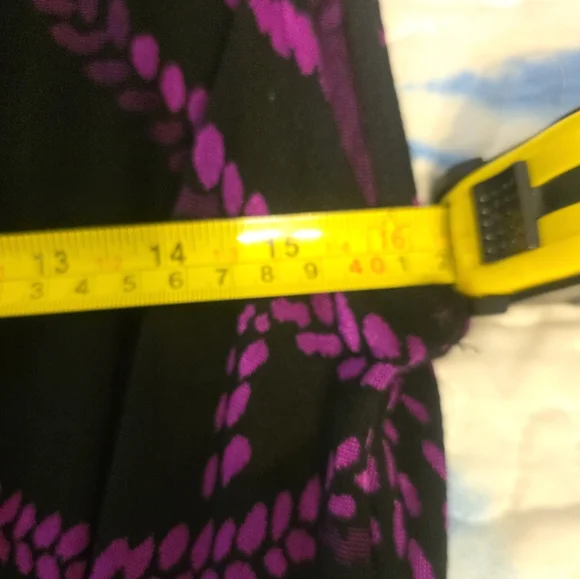 Beautiful Joseph Ribkoff Dress - Picture 5 of 5